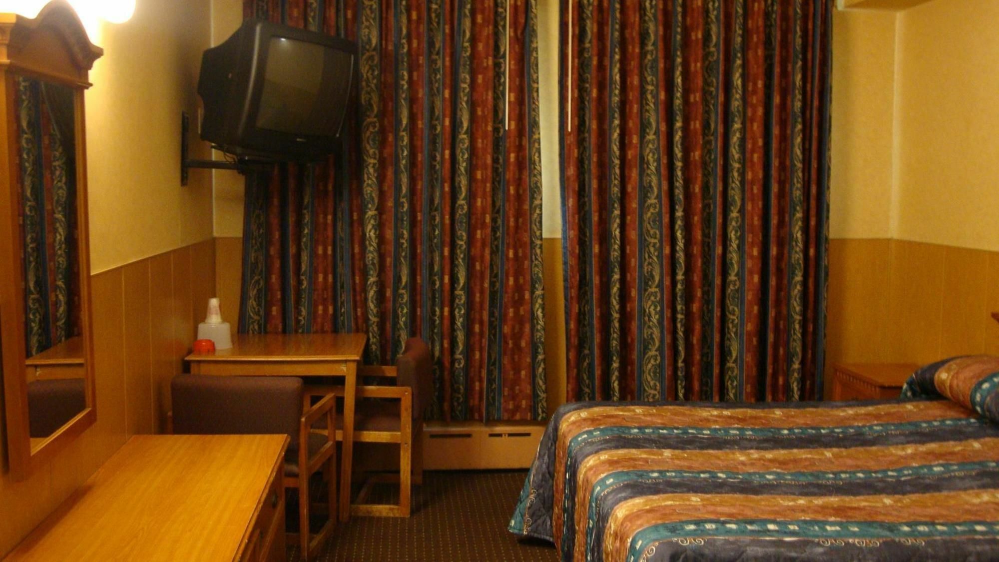 Riviera Motor Inn Brooklyn New York Chambre photo